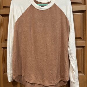 Sonoma Relaxed Raglan Brown and White Sweatshirt